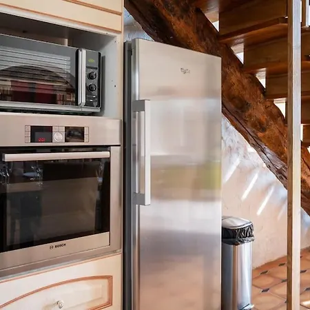 Soleil En Terre De Brie Avec Proche Coulommiers Holiday home